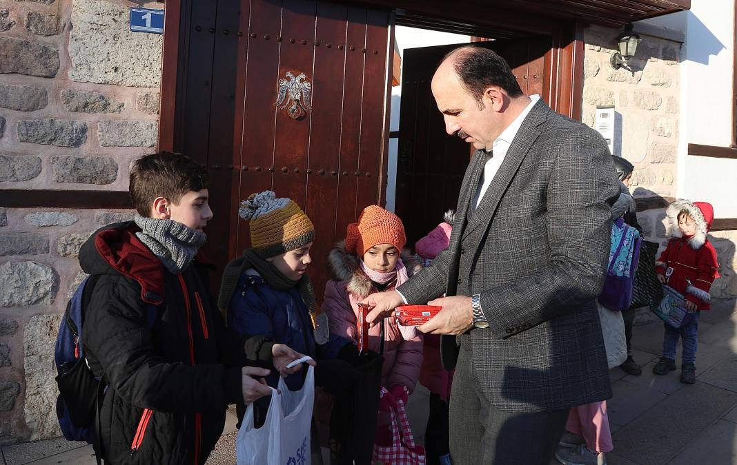 Konya'nın minikleri şivlilik coşkusuyla sokakları şenlendirdi 31